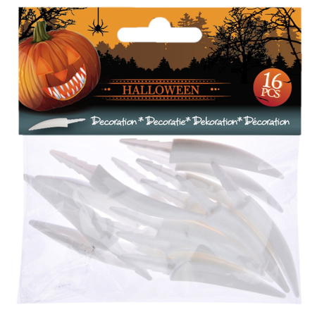 Pumpkin carving set with teeth decoration