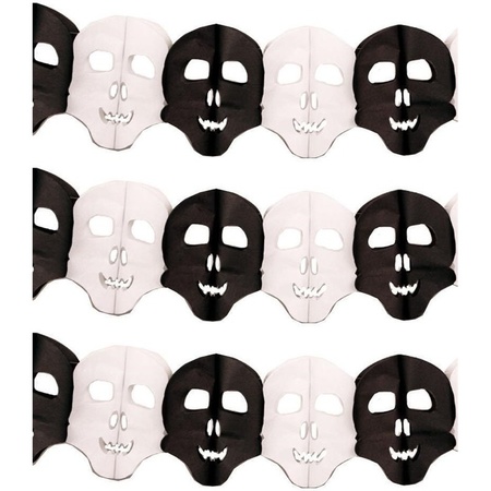 3x Black and white skulls garlands 6 m